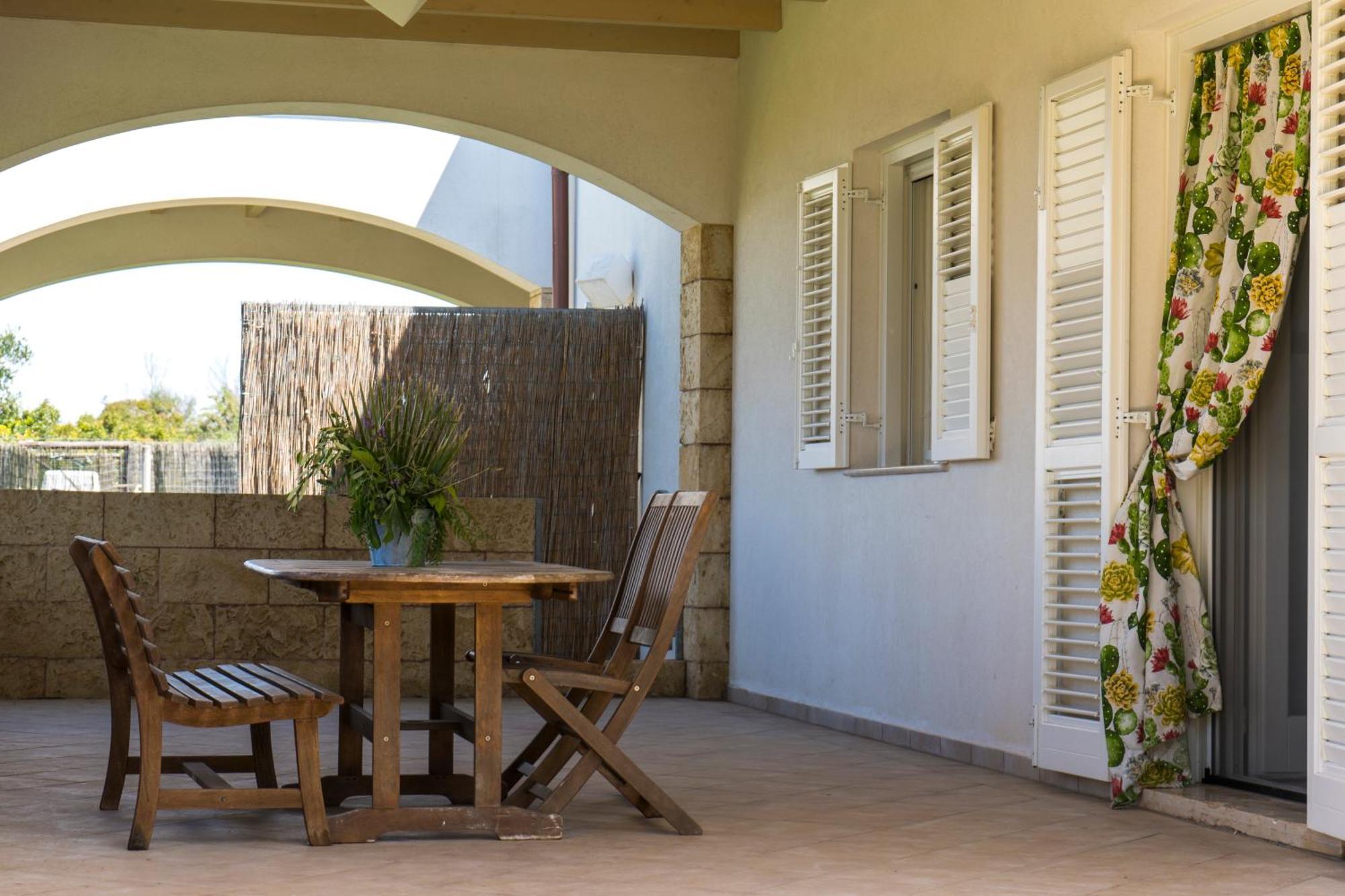 Appartamento Villa Nisapiro' Sannicola Buitenkant foto
